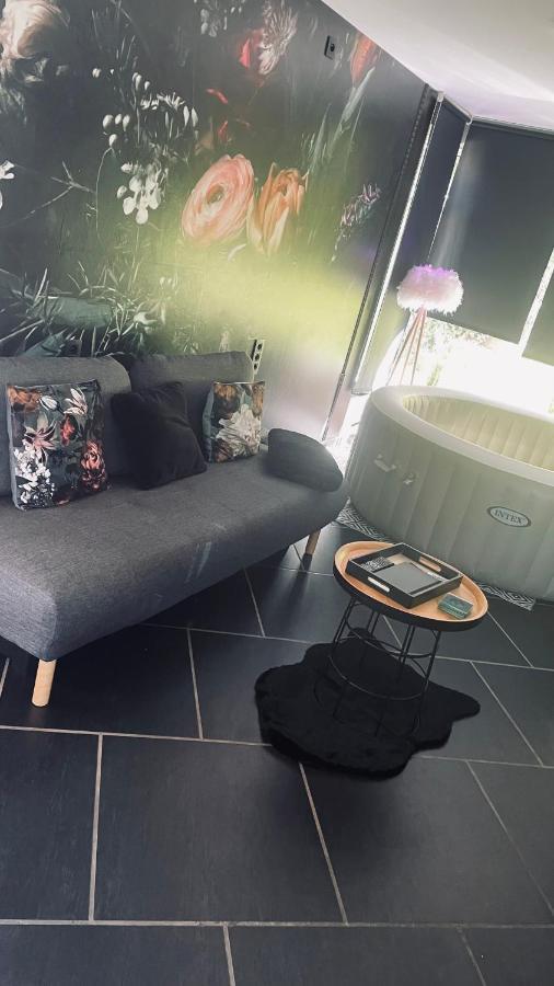 Loft D Isa Avec Wifi Netflix Lejlighed Gesves Eksteriør billede
