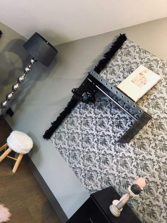 Loft D Isa Avec Wifi Netflix Lejlighed Gesves Eksteriør billede