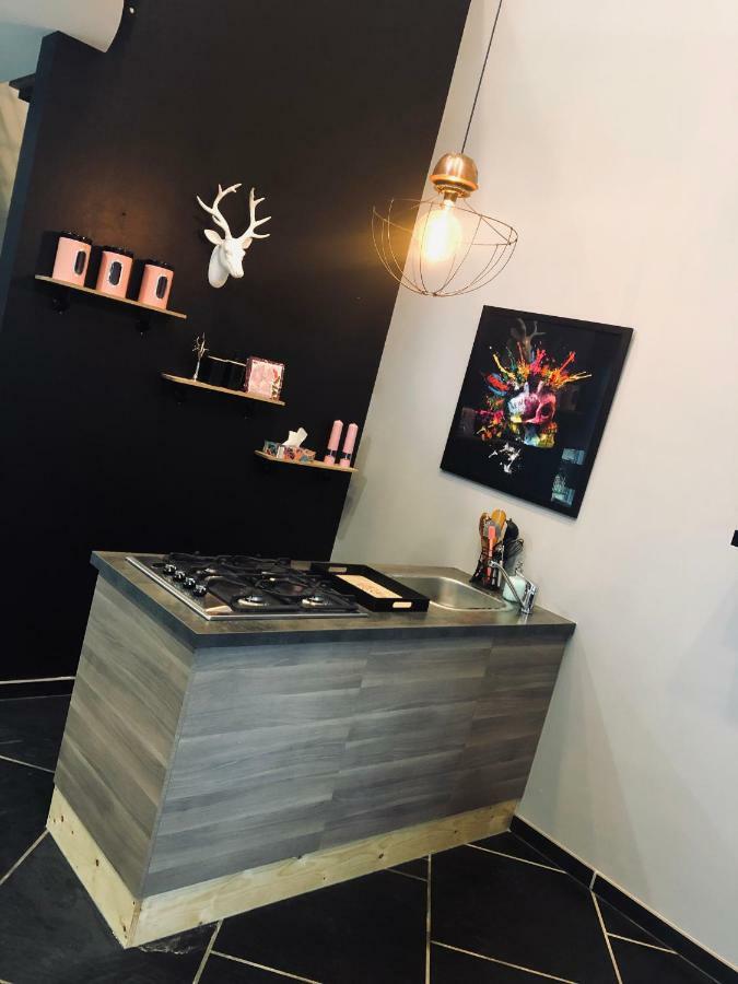 Loft D Isa Avec Wifi Netflix Lejlighed Gesves Eksteriør billede