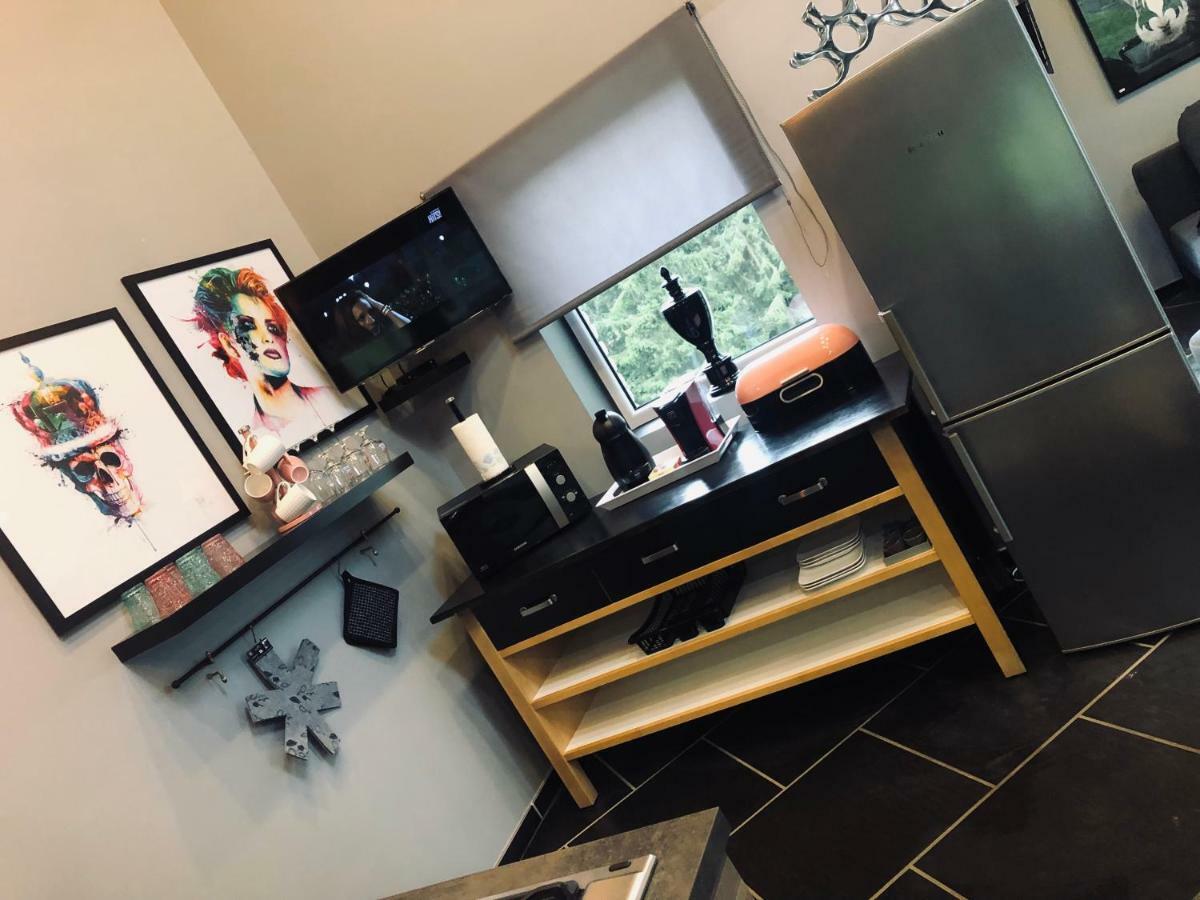 Loft D Isa Avec Wifi Netflix Lejlighed Gesves Eksteriør billede